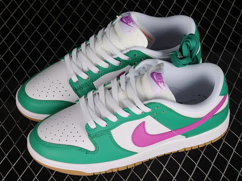 All Categories Nk SB Dunk Series Nk SB Dunk Low Low-top sneakers Nk Dunk Low "Stadium Green and White" Spring Sunshine SB low-top sports and leisure sneakers FD9922-151